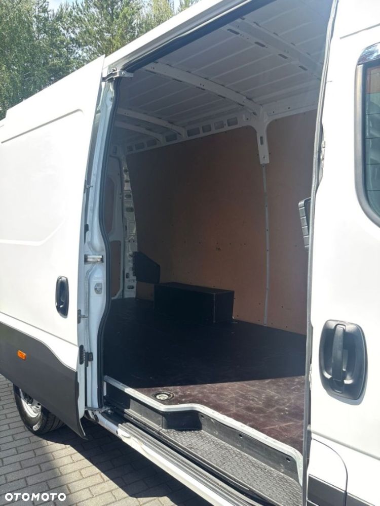 Iveco Daily - 20