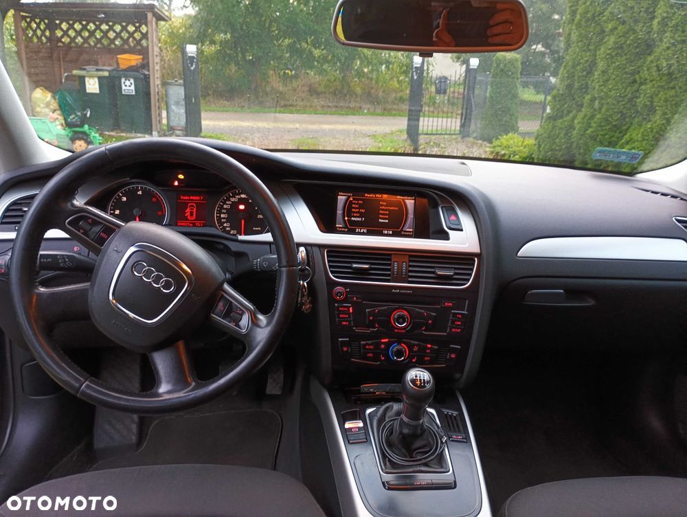 Audi A4 Avant - 5