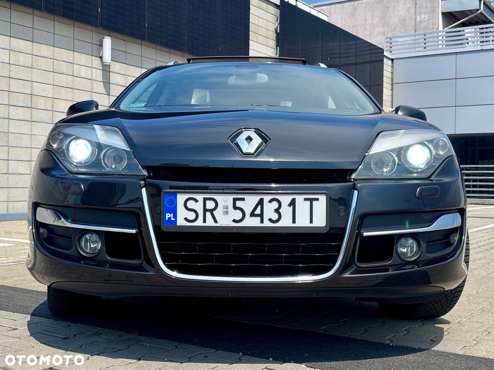 Renault Laguna 2.0 dCi Initiale - 9