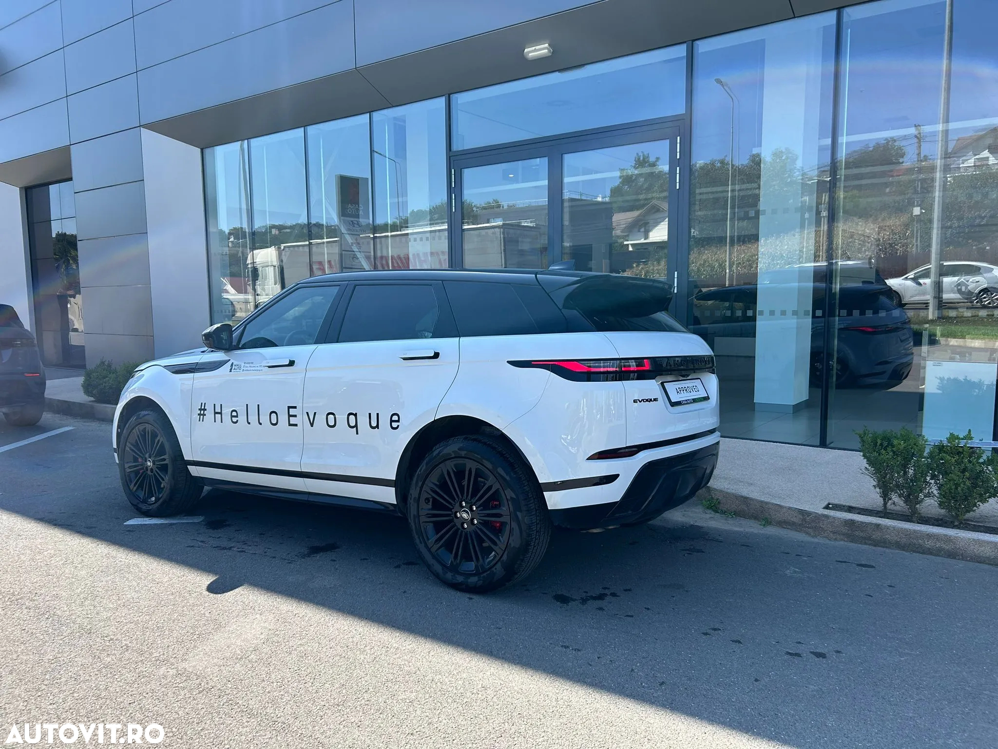 Land Rover Range Rover Evoque 2.0 D165 R-Dynamic MHEV SE - 4