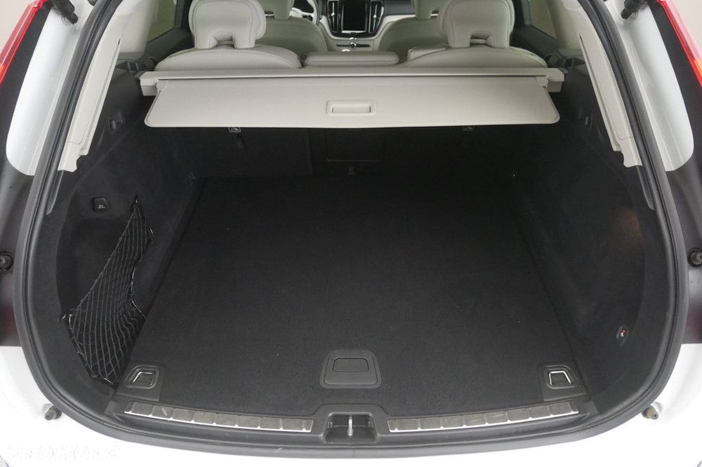 Volvo XC 60 - 16