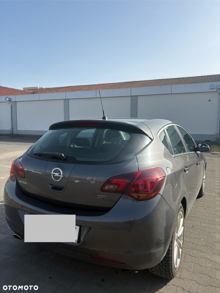 Opel Astra 2.0 CDTI DPF - 4