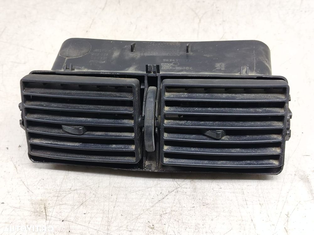 Grila ventilatie bord 9634511177 Toyota ProAce 1 [2013 - 2016] 1.6 d4 - 1