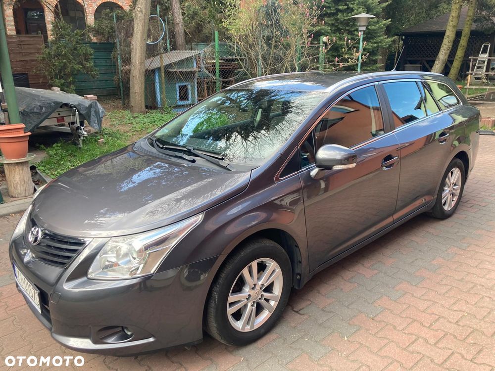 Toyota Avensis 2.0 Premium MS - 5