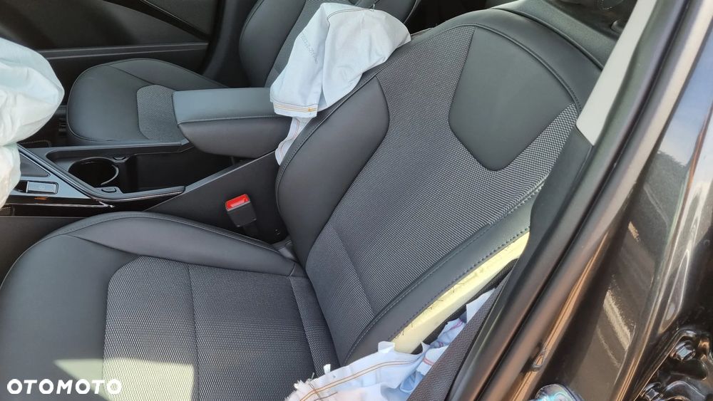 Kia Niro 1.6 GDI HEV 2WD OPF Edition 7 - 32