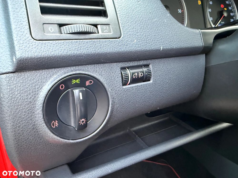 Volkswagen Polo 1.9 TDI Sportline - 18