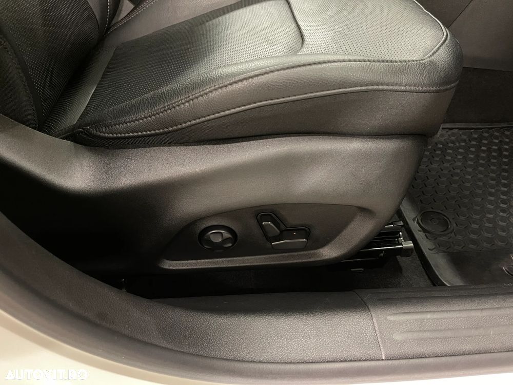 Jeep Compass 1.3 T-GDI 4xe Automatik Trailhawk - 25