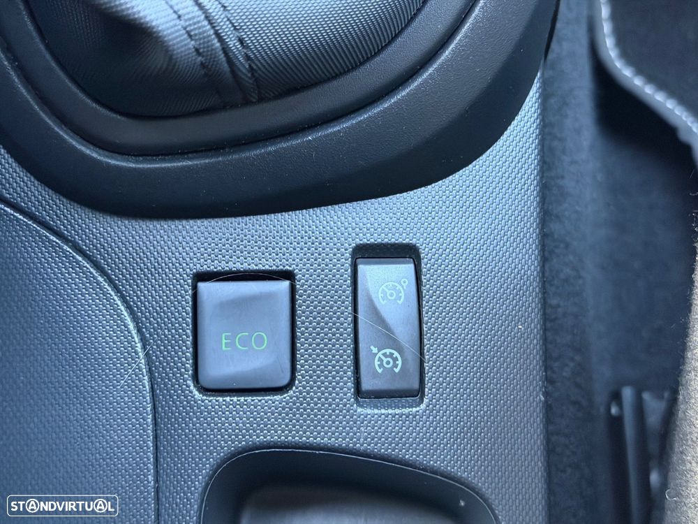 Renault Captur 0.9 TCE - 21