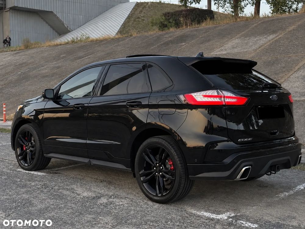 Ford Edge - 4