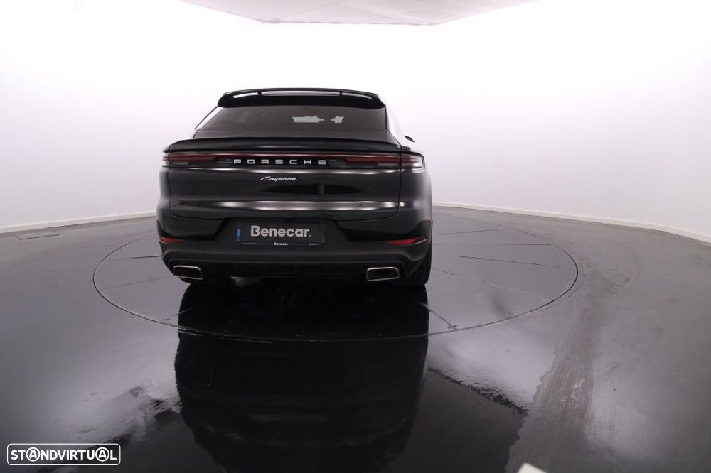 Porsche Cayenne E-Hybrid - 6