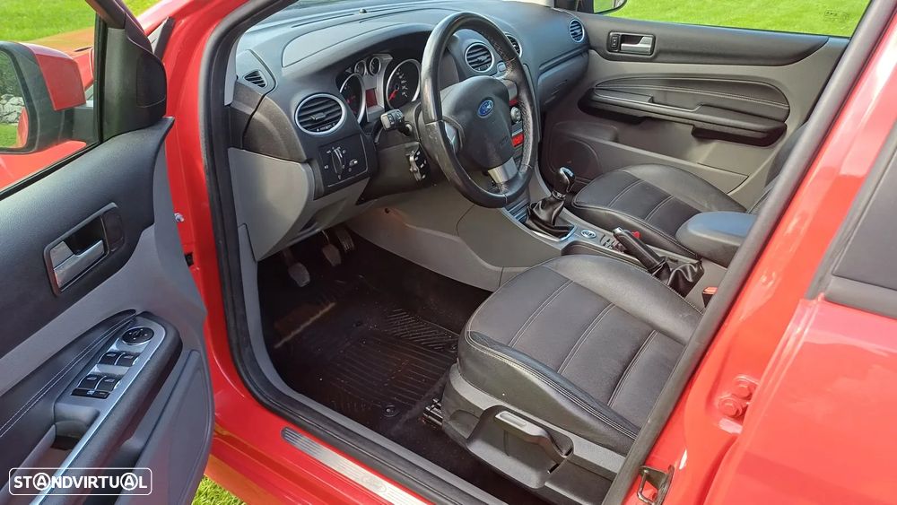 Ford Focus 1.6 TDCi Titanium - 9