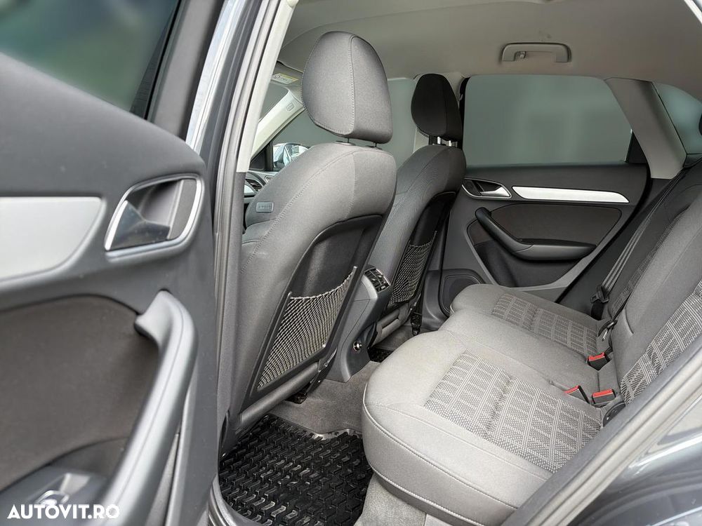 Audi Q3 2.0 TDI Quattro Stronic Design - 14