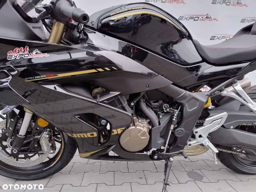 QJMOTOR SRK 800RR - 8