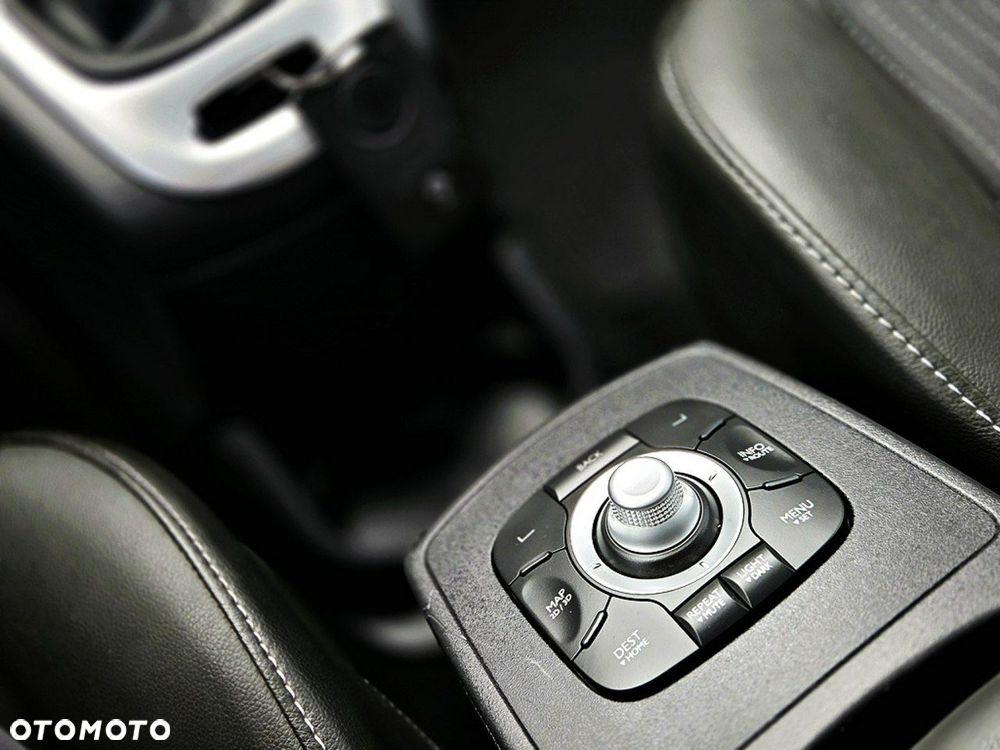 Renault Scenic ENERGY dCi 110 EDC BOSE EDITION - 18