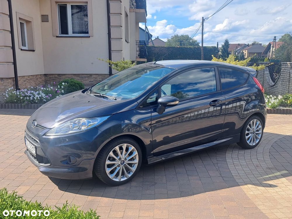 Ford Fiesta 1.4 Sport - 23