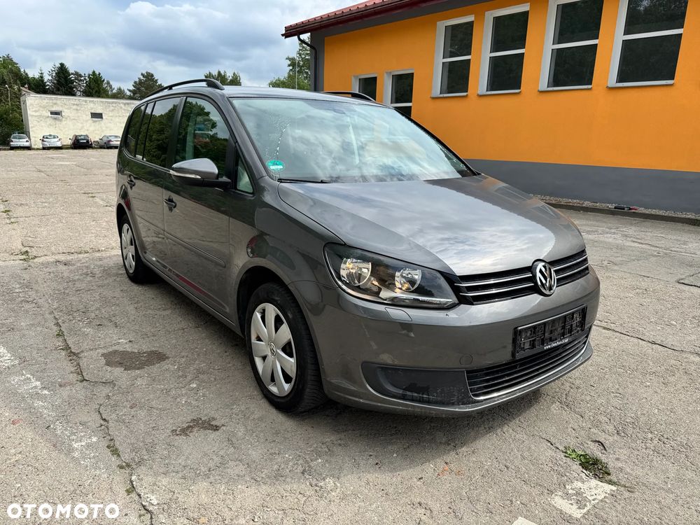 Volkswagen Touran - 3