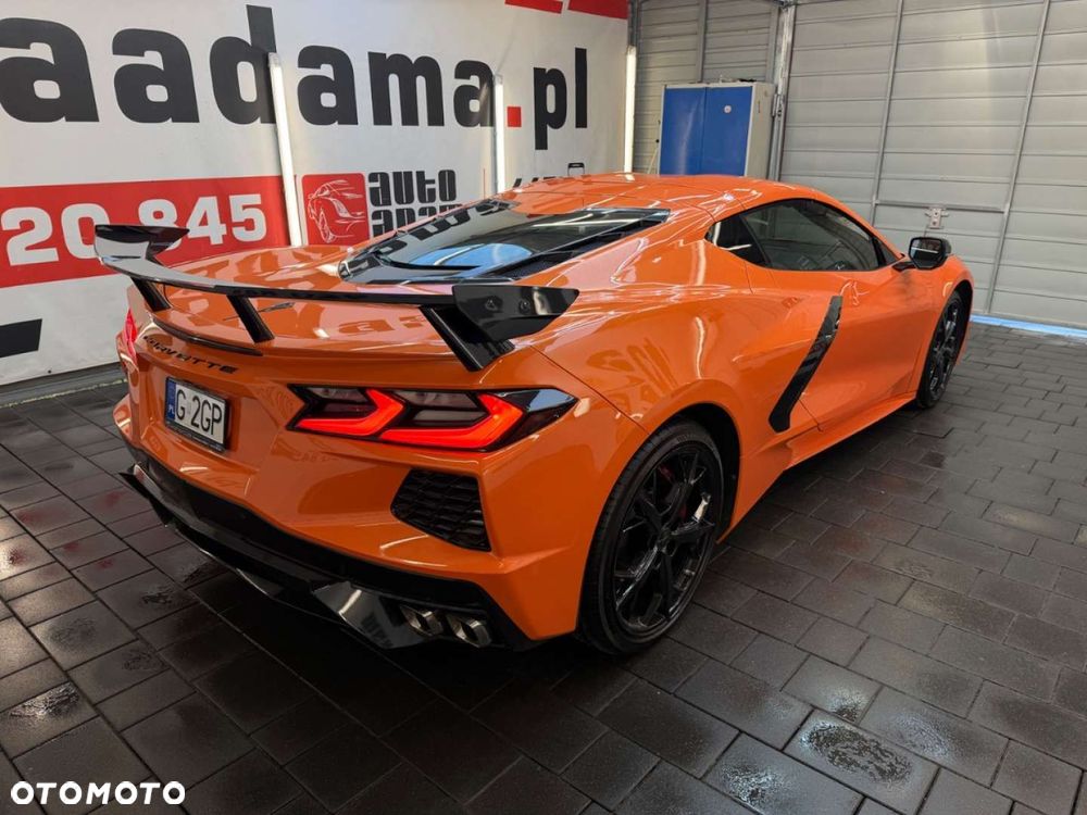 Chevrolet Corvette - 8