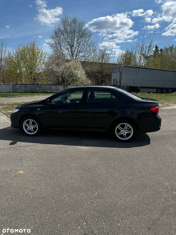 Toyota Corolla 1.4 VVT-i Premium - 4