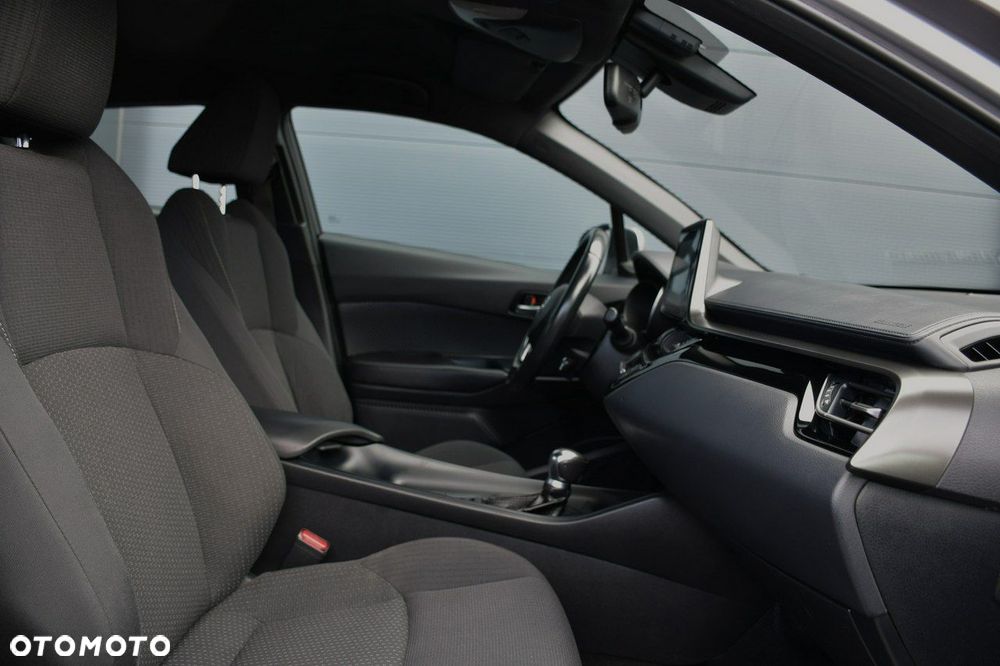 Toyota C-HR - 22