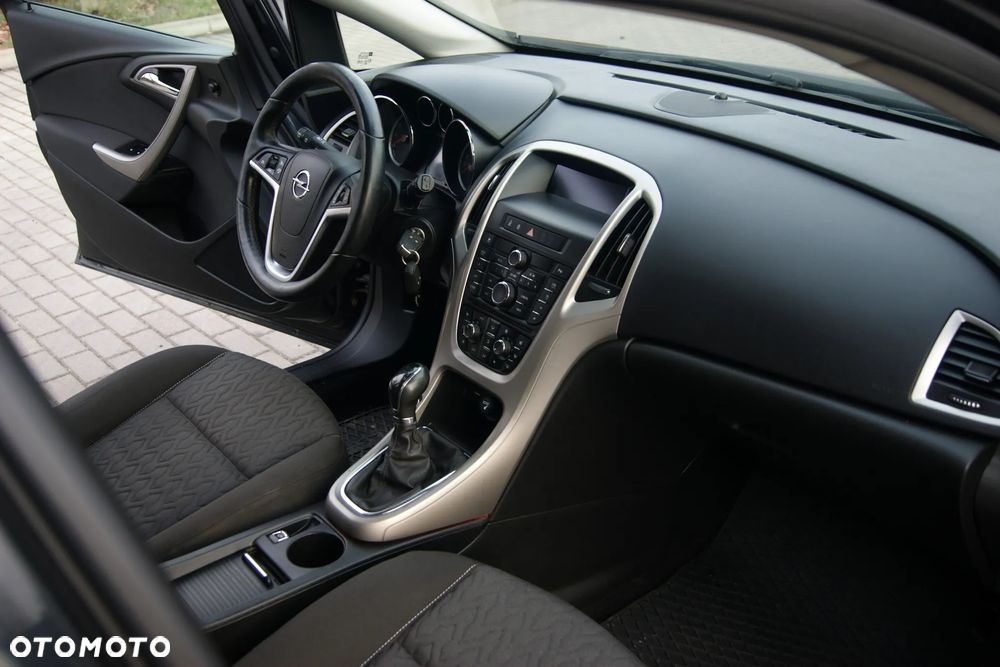 Opel Astra 1.4 Turbo Style - 34