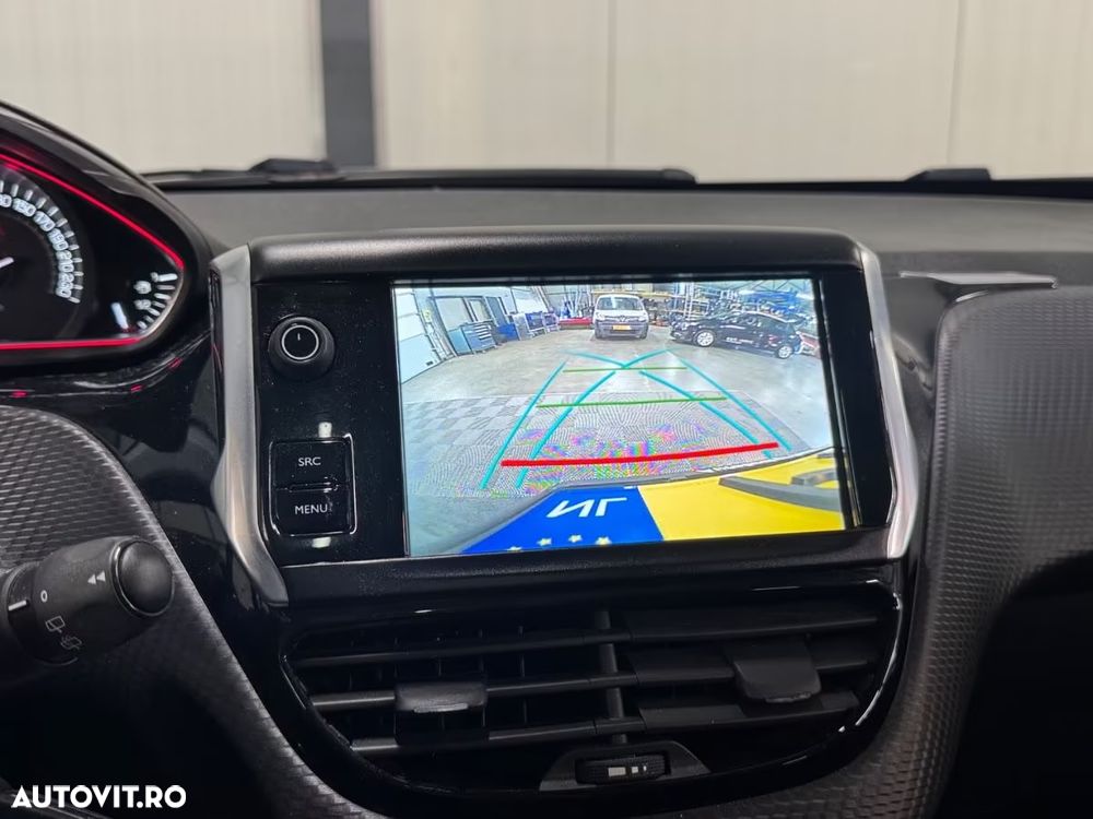 Peugeot 2008 1.2 PureTech Turbo GT-Line - 15