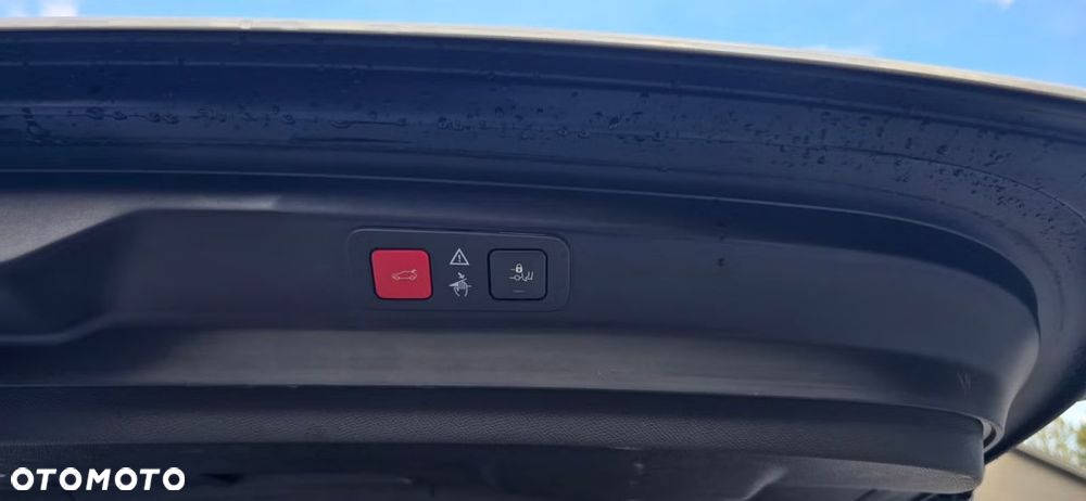 Peugeot 5008 BlueHDi 130 EAT8 GT - 15