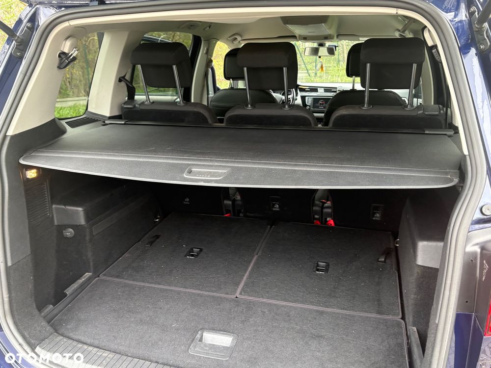 Volkswagen Touran 1.6 TDI BMT SCR Comfortline - 27