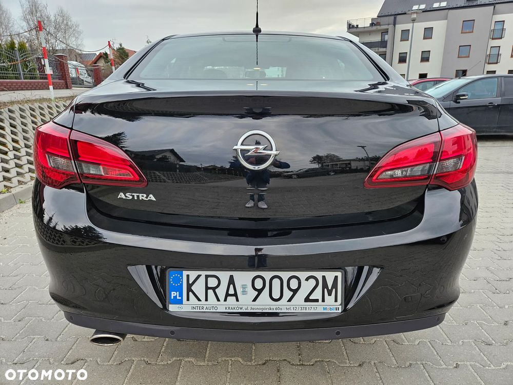 Opel Astra 1.4 T EU6 - 4