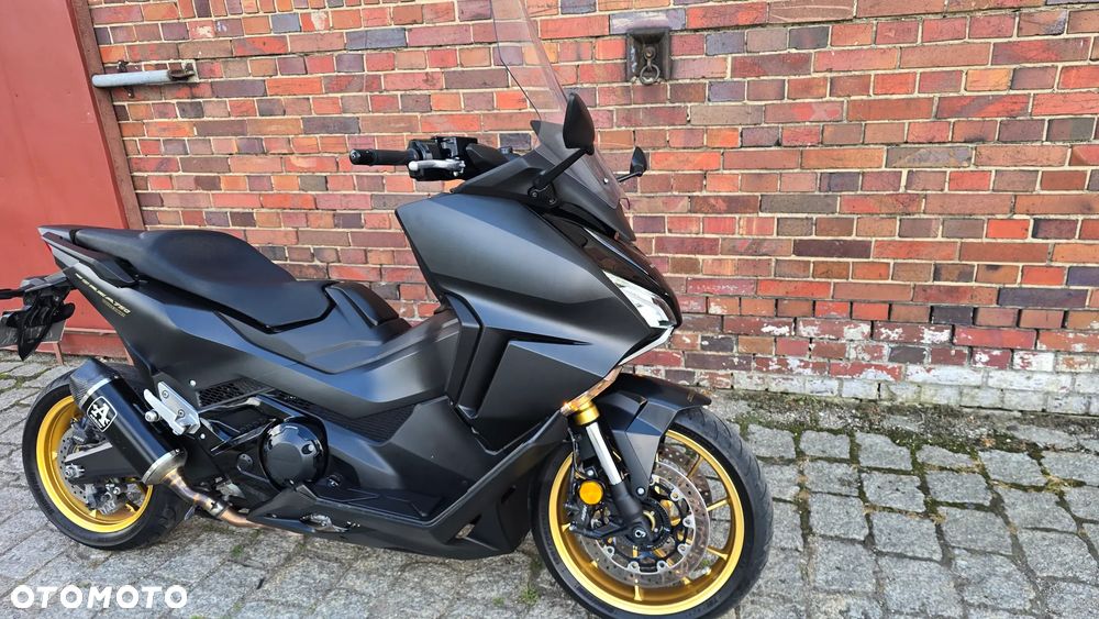 Honda NSS - 33