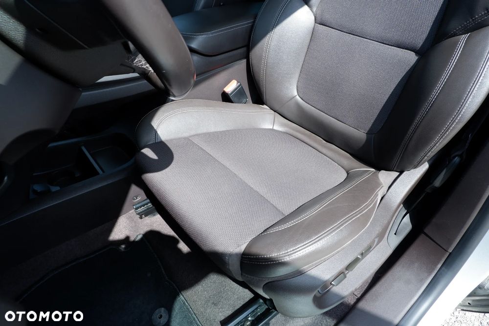 Renault Espace 1.6 dCi Energy SL Techno EDC 7 os - 27