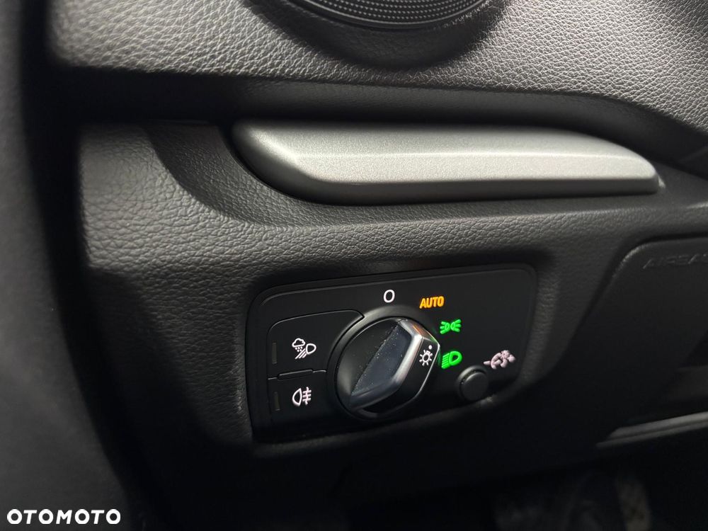 Audi A3 Limousine 2.0 TFSI quattro S tronic sport - 12