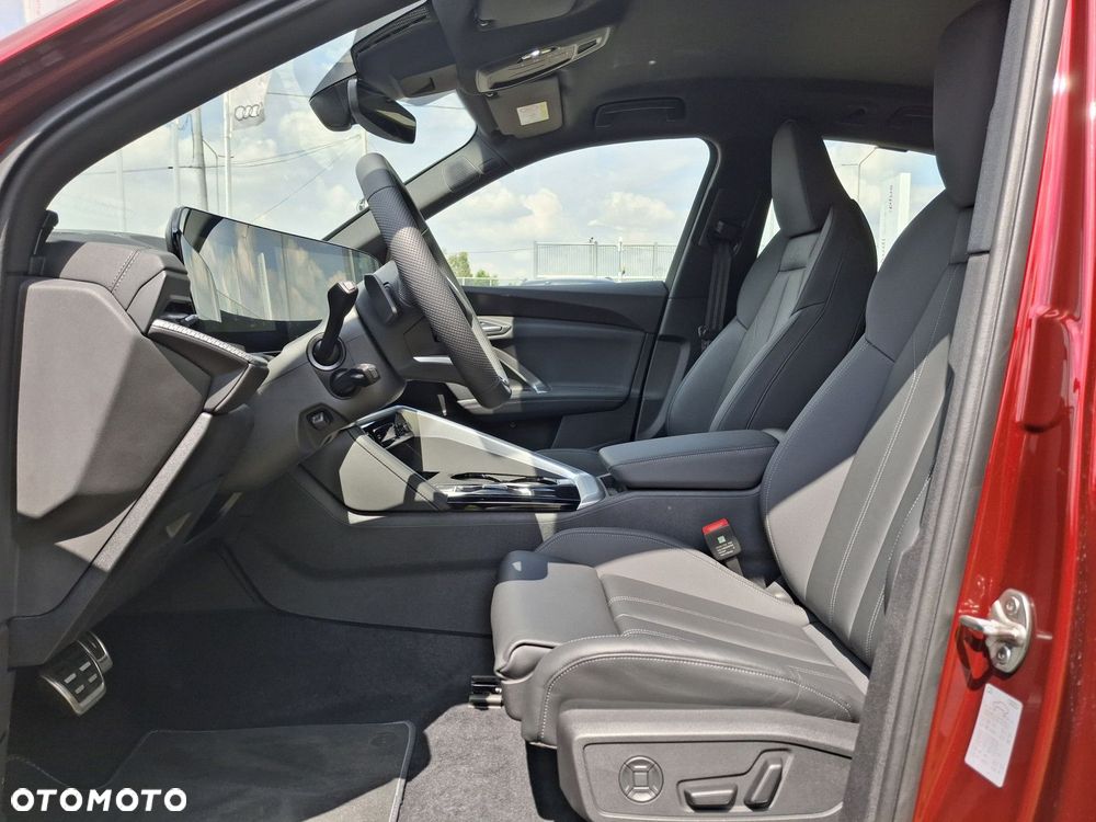 Audi Q5 Sportback - 32