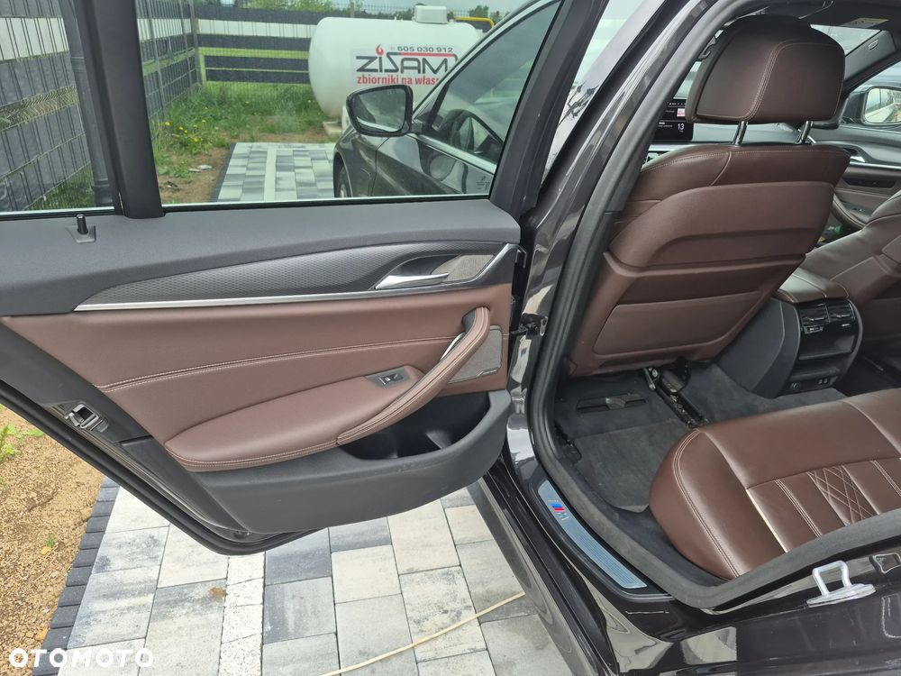 BMW Seria 5 530e xDrive M Sport sport - 3