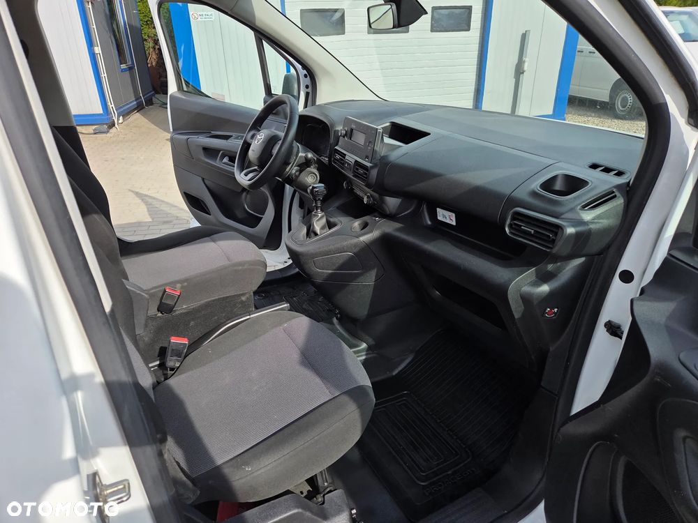 Toyota Proace City - 20