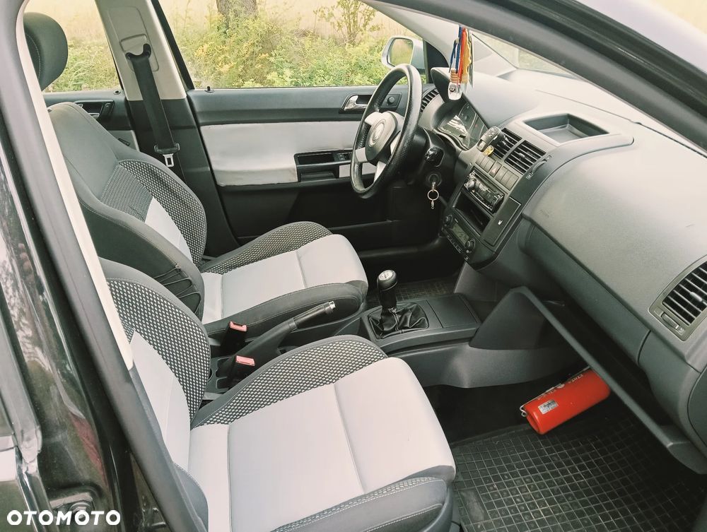 Volkswagen Polo 1.4 TDI Goal - 10