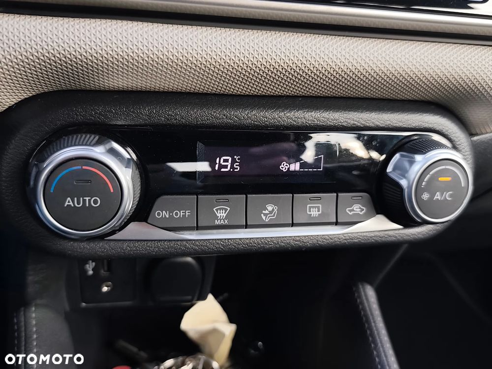 Nissan Micra 1.0 Visia - 26