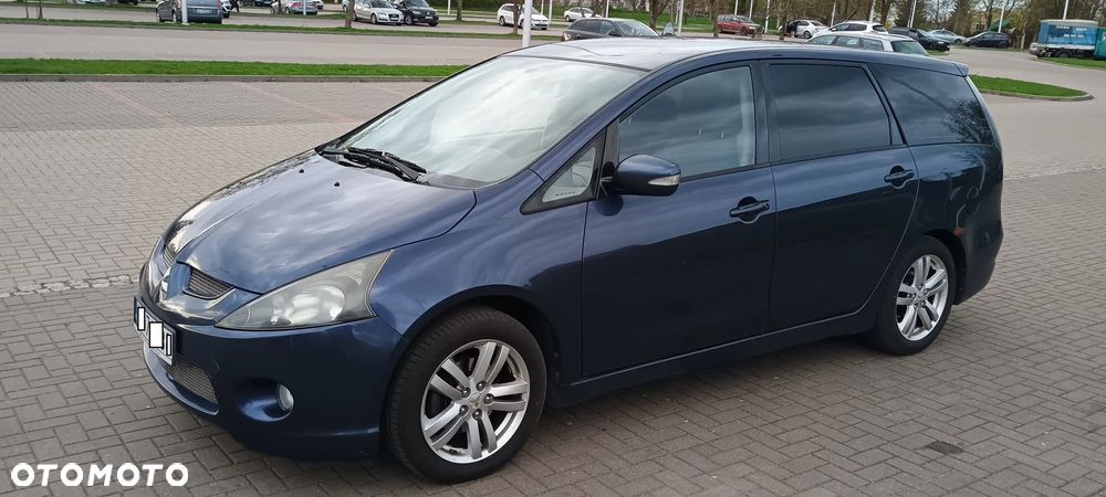 Mitsubishi Grandis 2.4 Motion - 2