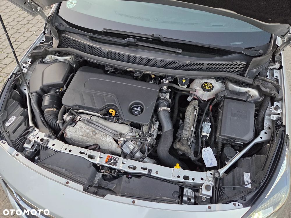 Opel Astra 1.6 BiTrb D (CDTI) Start/Stop Innovation - 18
