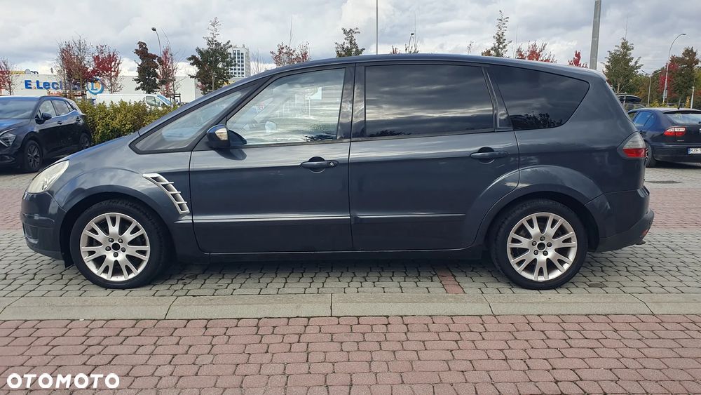 Ford S-Max - 8