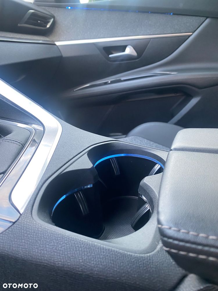 Peugeot 3008 - 22