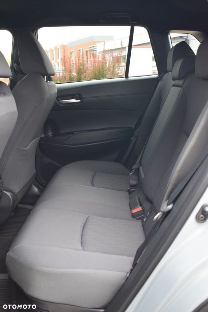 Toyota Corolla Cross - 16