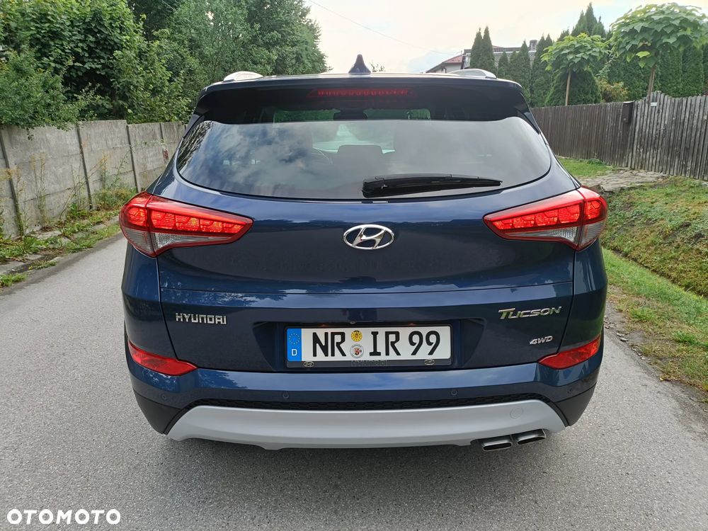 Hyundai Tucson 2.0 CRDI 4WD Premium - 23
