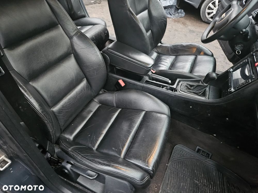 Audi a4 b6 1.9 TDI 96 kW na części - 8