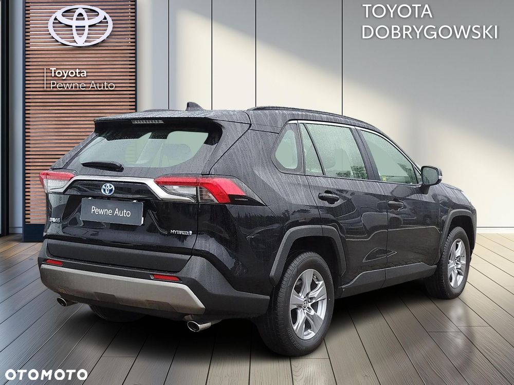 Toyota RAV4 - 5