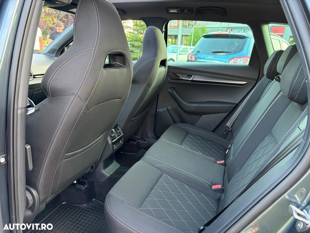 Skoda Karoq 2.0 TDI SCR 4x4 DSG Sportline - 12