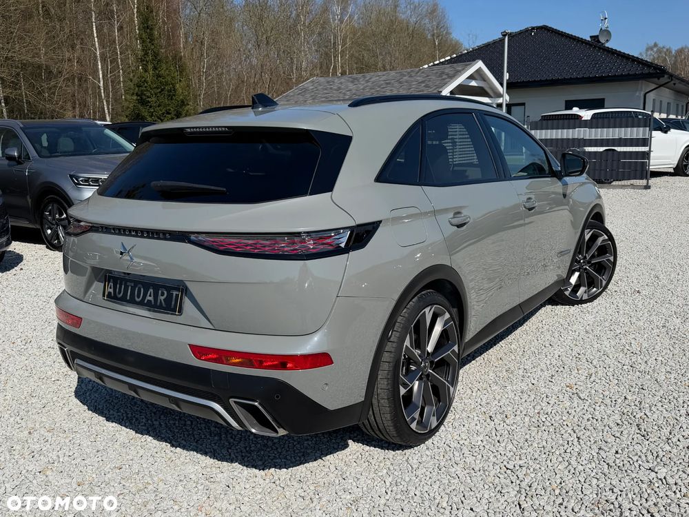 DS Automobiles DS 7 Crossback - 16