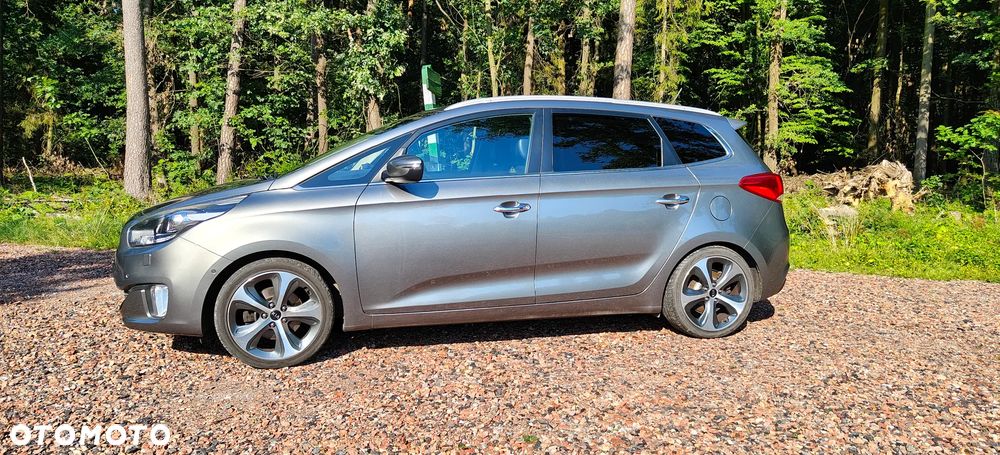 Kia Carens 1.7 CRDi XL 7os - 2