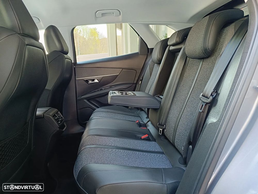 Peugeot 3008 1.2 PureTech Allure Pack - 14