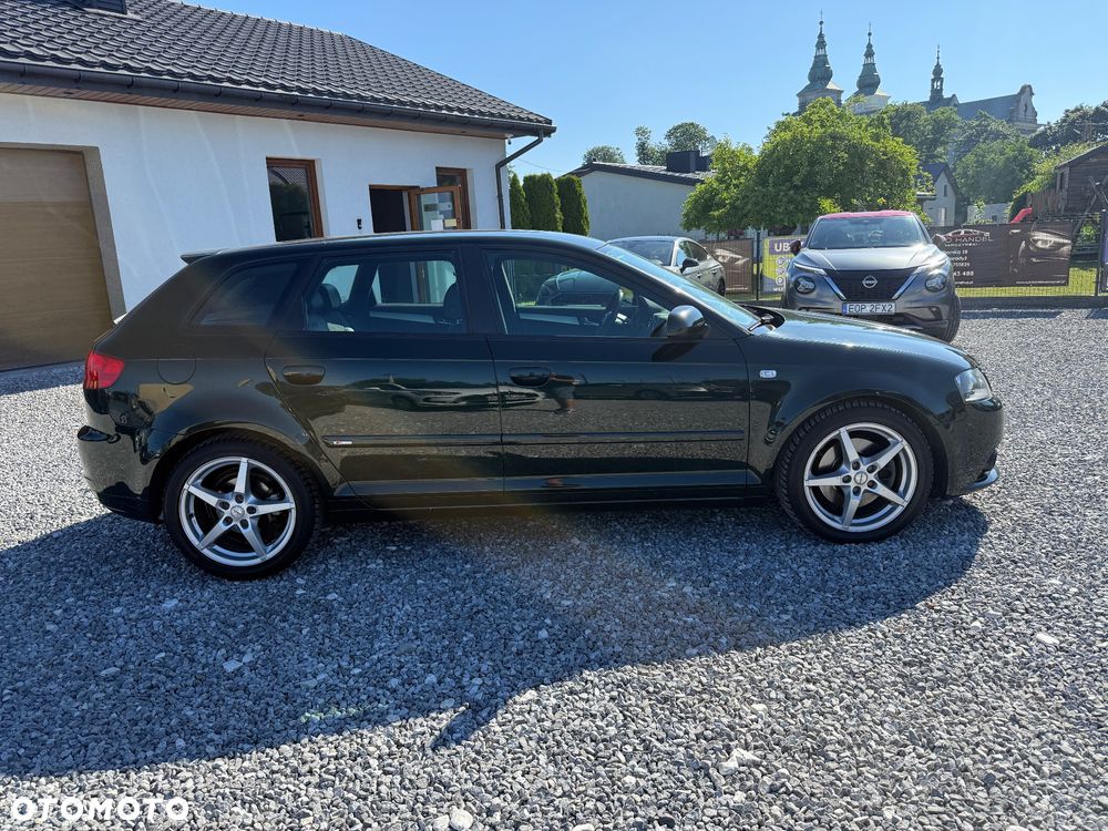 Audi A3 Sportback 2.0 TDI DPF S line Sportpaket - 3