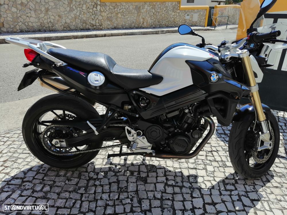 BMW F 800 R - 12